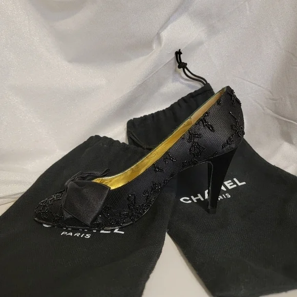 Chanel Black Beaded Evening Heels 6 - Picture 7 of 11